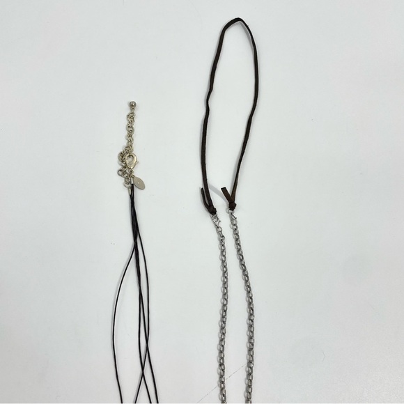 CHICOS NECKLACE BUNDLE 1 regular 16” hammered metal necklace and 1 long chain - Picture 3 of 6